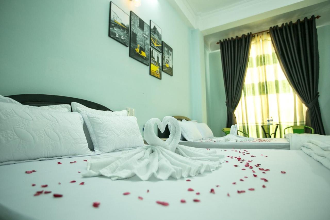 Nhà Nghỉ Kim Lài Plây Ku Exterior foto