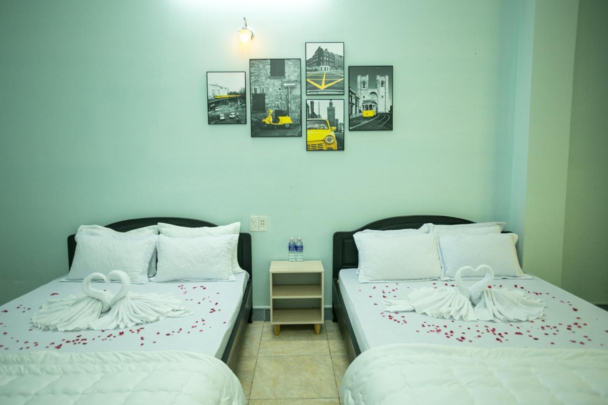 Nhà Nghỉ Kim Lài Plây Ku Exterior foto