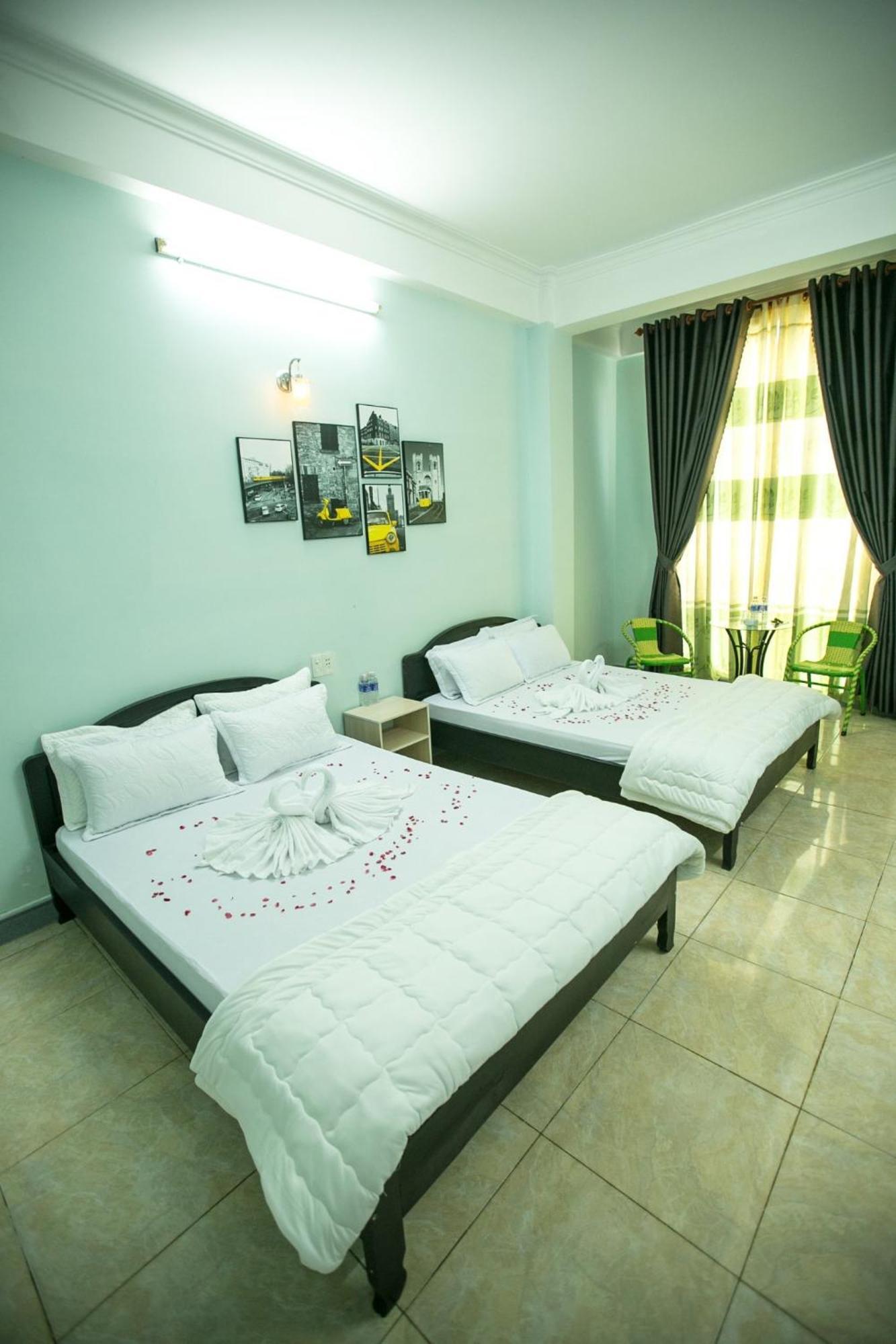Nhà Nghỉ Kim Lài Plây Ku Exterior foto