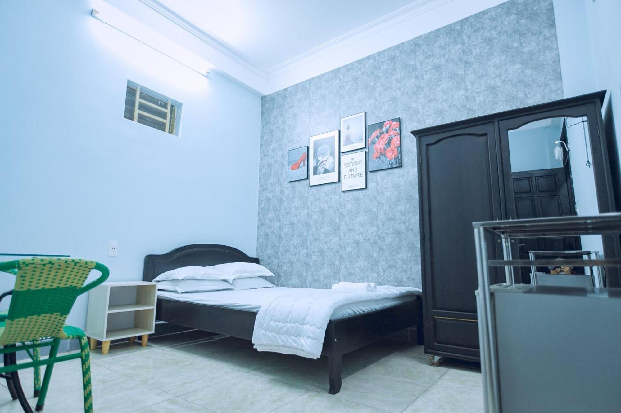 Nhà Nghỉ Kim Lài Plây Ku Exterior foto